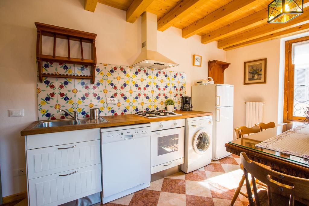 Le Camerine Apartment Water Front Toscolano Maderno Zewnętrze zdjęcie